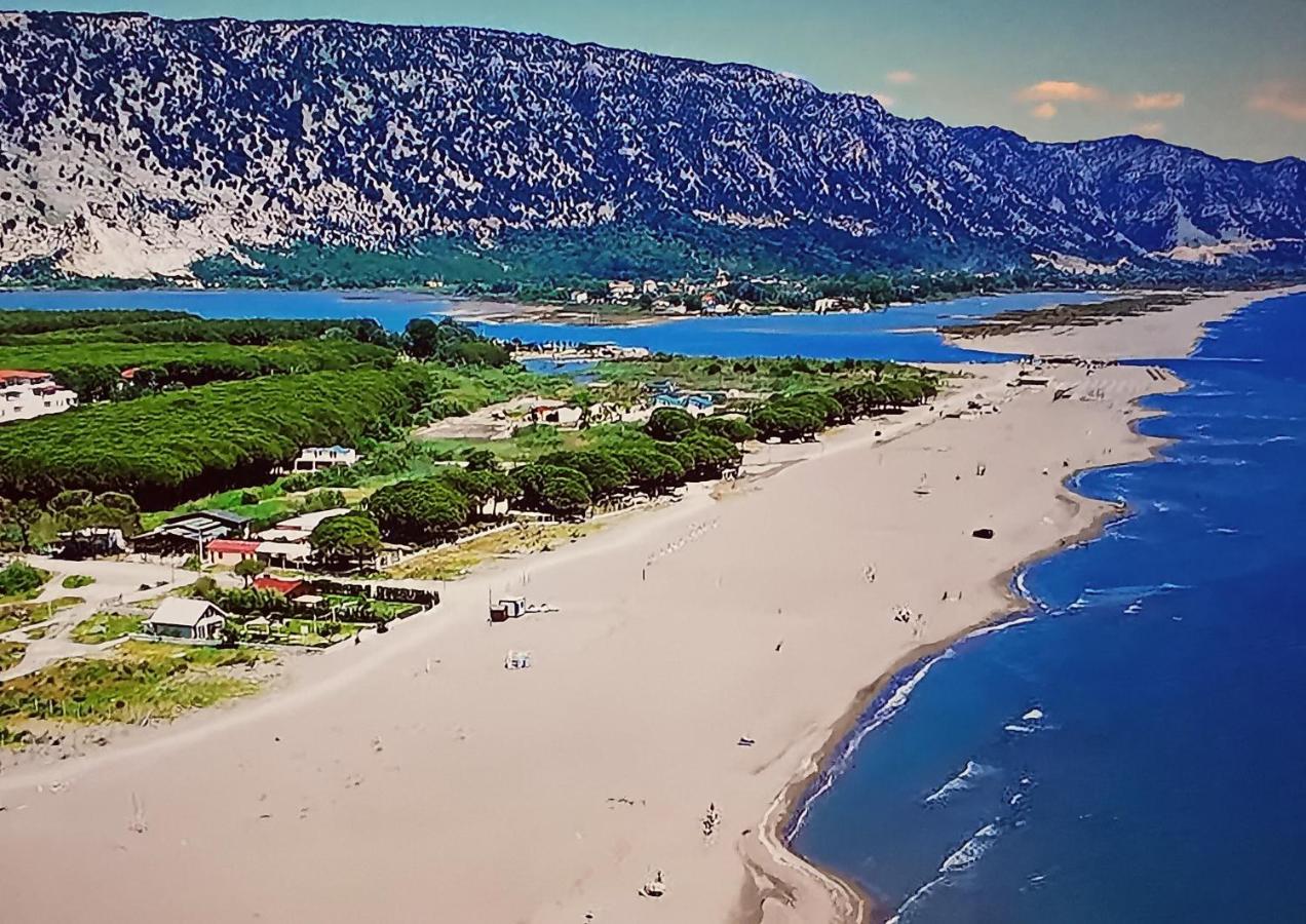 Beachfront, Tirana Guest House Velipojë Exterior foto