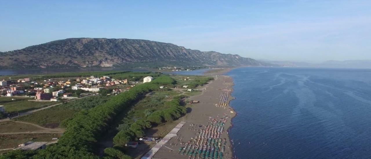 Beachfront, Tirana Guest House Velipojë Exterior foto